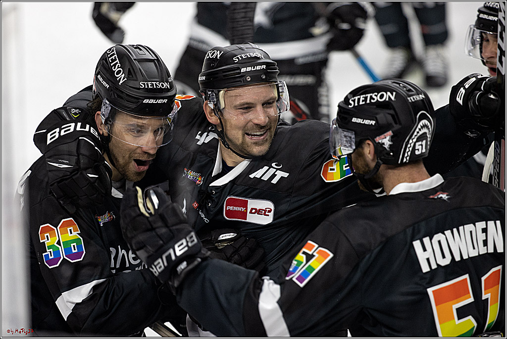 PENNY DEL;  Koelner Haie - Augsburger Panther; Koeln, 19.09.2021